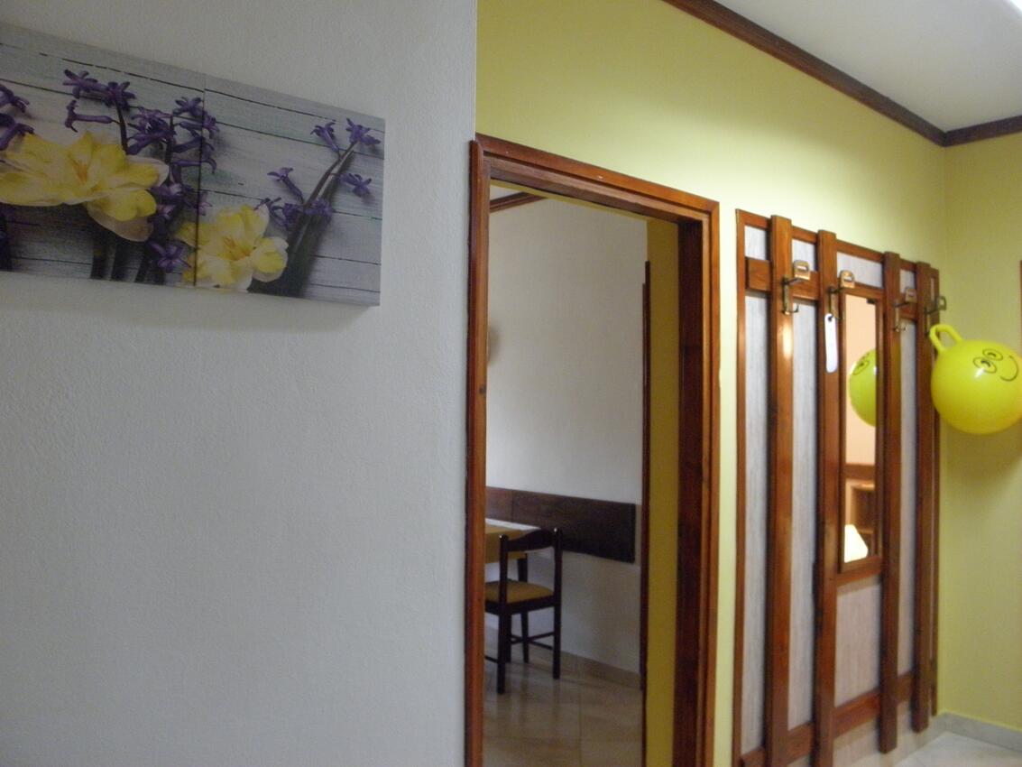 A-15794-a - Alloggi privati - Appartamenti accanto al mare Palit, Arbe - Rab