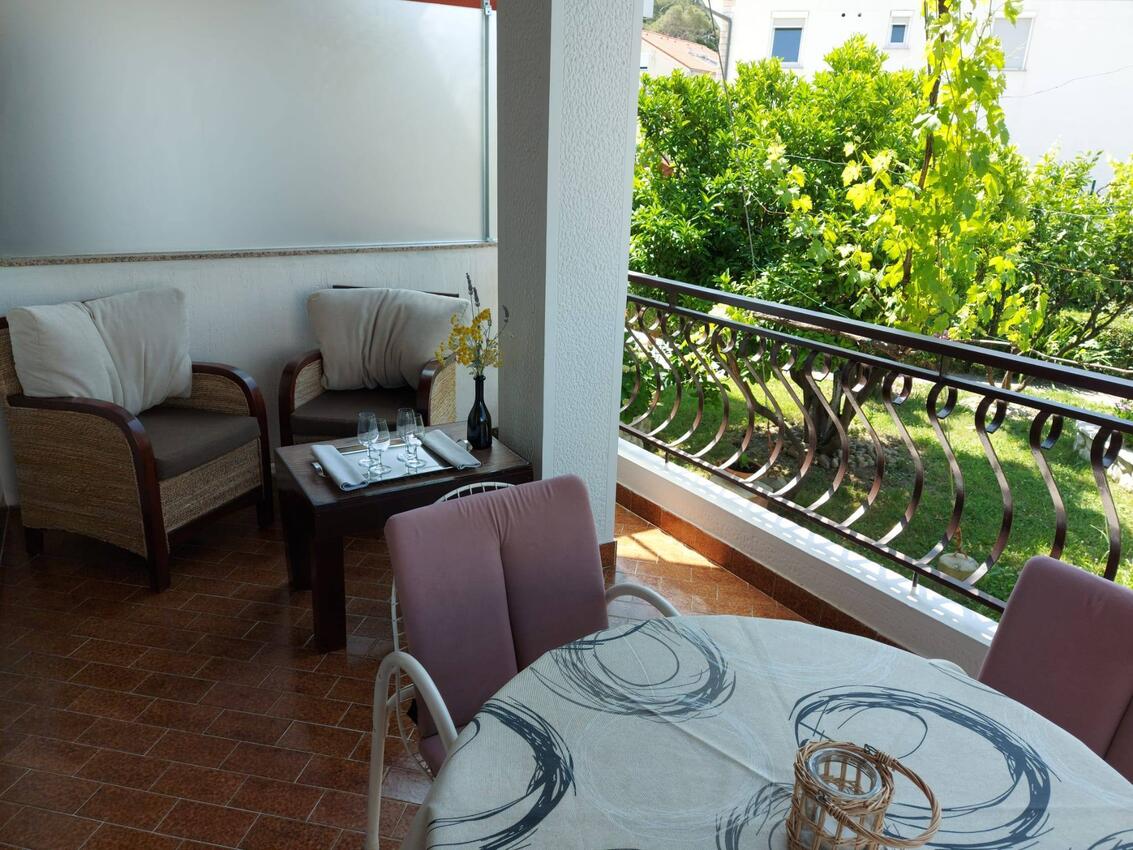 A-15794-a - Alloggi privati - Appartamenti accanto al mare Palit, Arbe - Rab