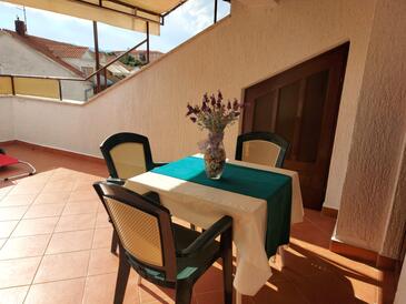 Apartments by the sea Palit, Rab - 15794