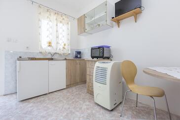 Family-friendly apartments with swimming pool Plomin, Labin - 15801