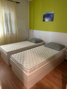 Ferienwohnungen mit Parkplatz Mali Losinj, Losinj - 15858