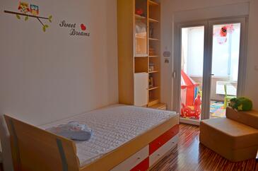 Ferienwohnungen für Familien mit Kindern Opric, Opatija - 15890