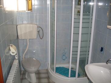 Apartmány s terasou Tisno, Severní Dalmácie