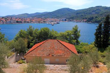 Apartment with terrace Vela Luka, South Dalmatia