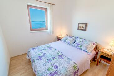 Apartments by the sea Ždrelac, Pašman - 15911