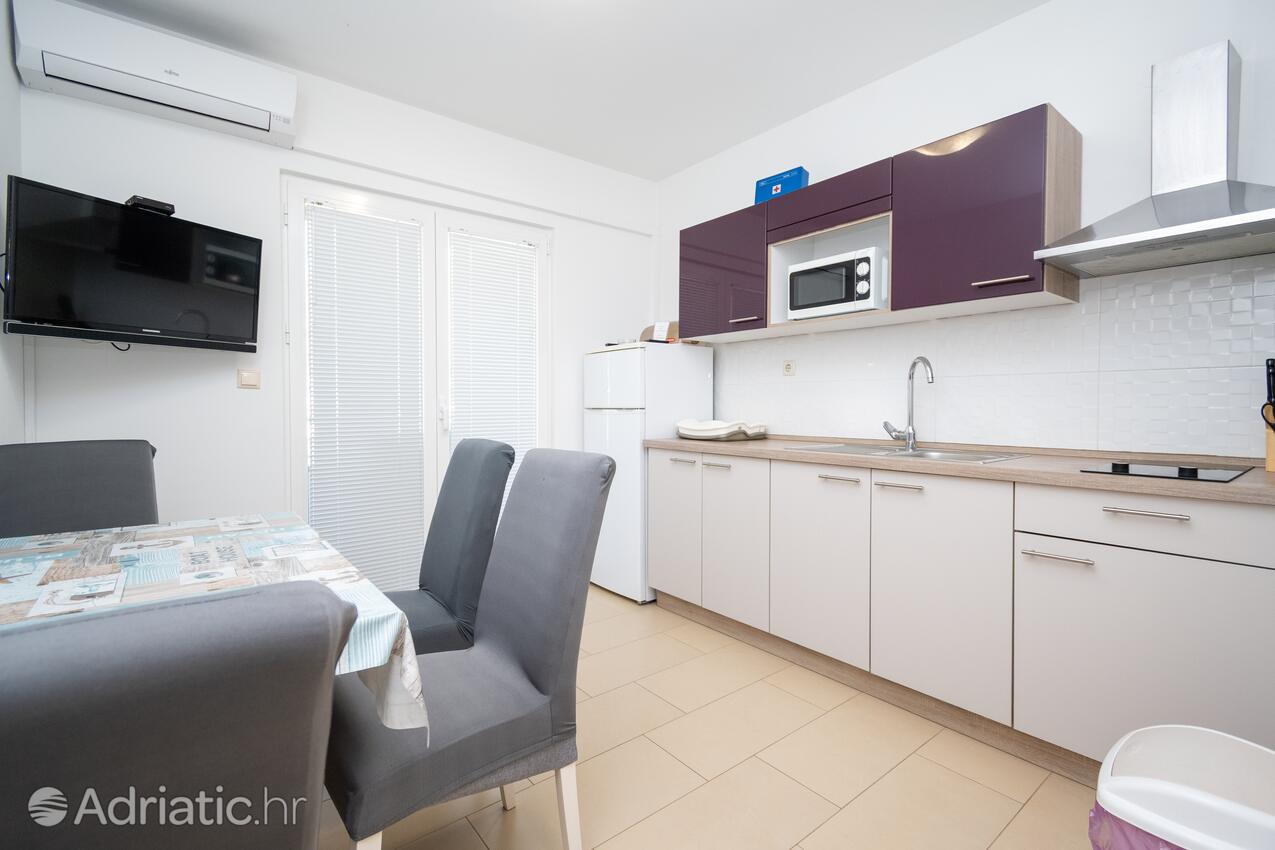 Apartmány s parkovištěm Vrsi, Zadar - 15944