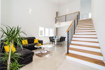 Luksuzna vila uz more s bazenom Posedarje, Novigrad - 15961