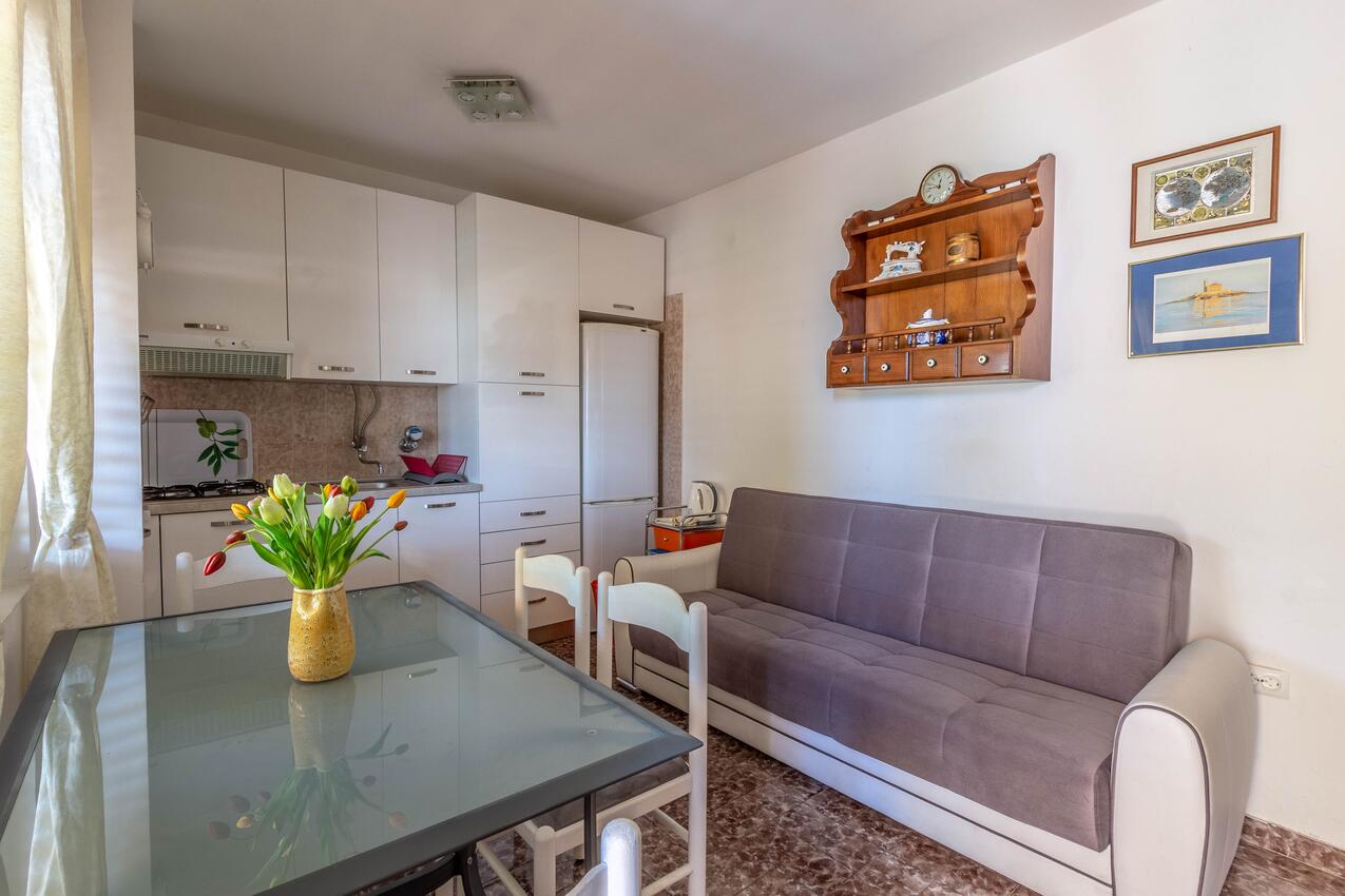 A-15963-a - Alloggi privati - Appartamenti accanto al mare Podstrana, Spalato - Split