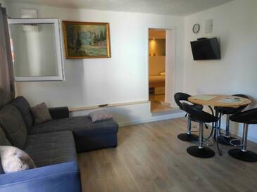 Trpanj, Living room in the apartment, (pet friendly) and WiFi.