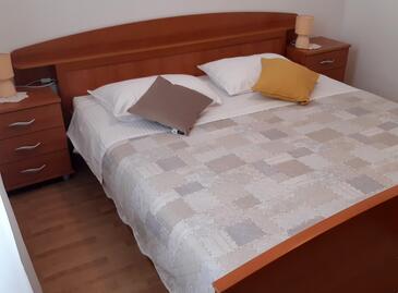 Apartments by the sea Supetarska Draga - Donja, Rab - 15983