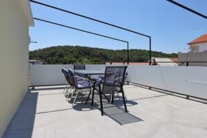 Three bedroom apartment Supetarska Draga - Donja Three bedroom apartment Supetarska Draga - Donja, Rab (A-15997-a)