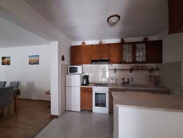 Apartmanok parkolóhellyel Supetarska Draga - Donja, Rab - 15999