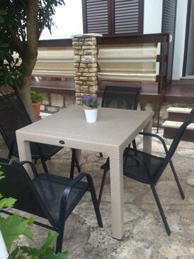 Leiligheter med parkering Pag - 16016