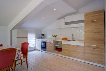 Apartmaji s parkingom Mali Lošinj, Lošinj - 16019