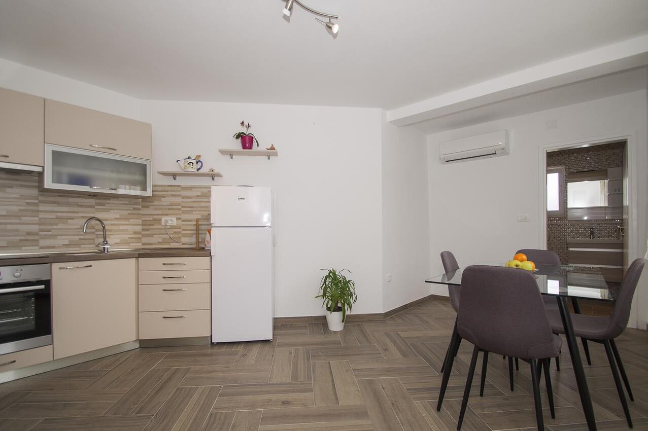 Apartmány s parkovištěm Žrnovo, Korčula - 16045