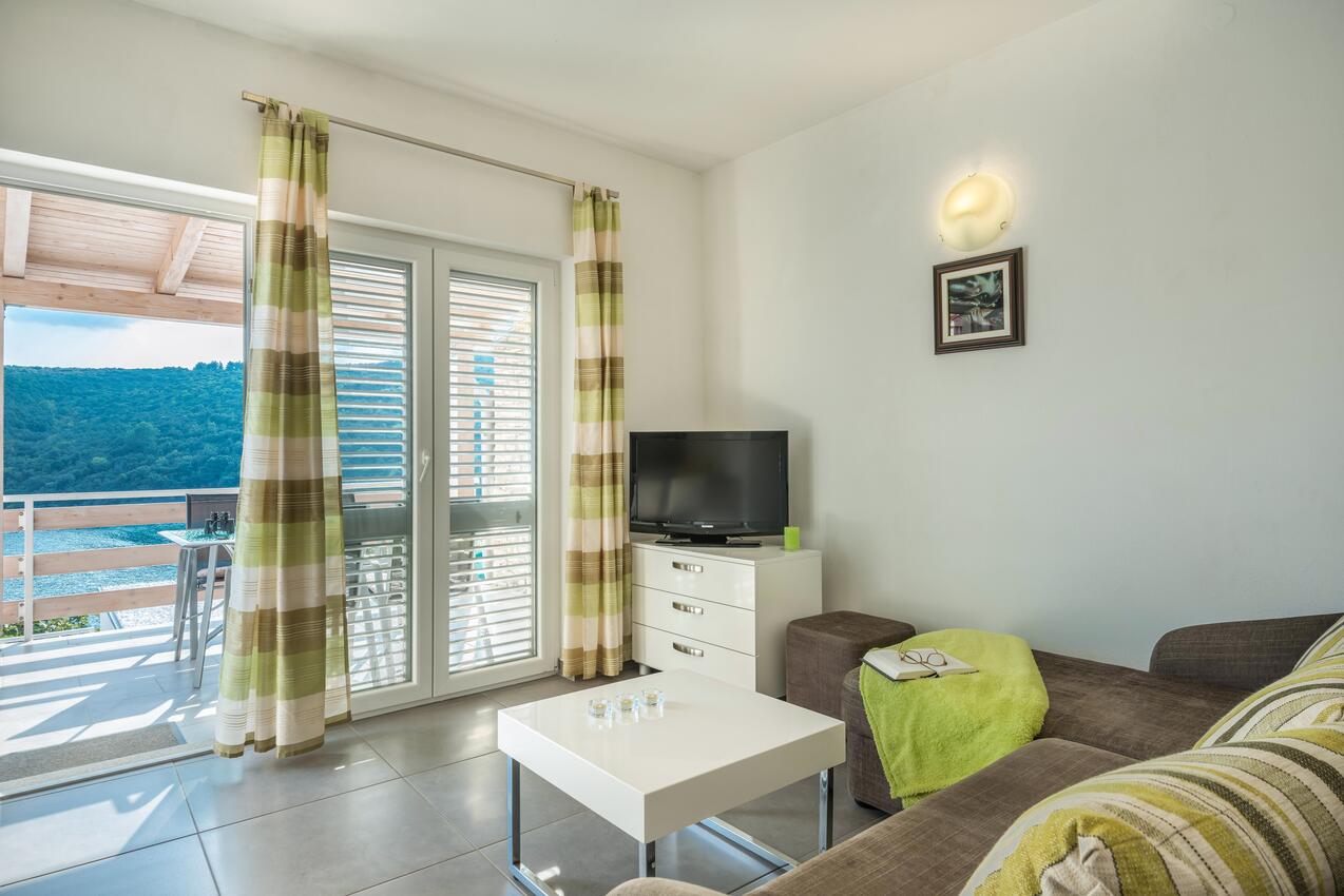 Apartmani uz more Luka Krnica, Marčana - 16055