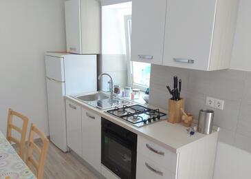 Casa dei pescatori accanto al mare Baia Kozja, Lesina - Hvar - 16058