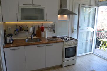 Apartments with WiFi Zagreb - 16061