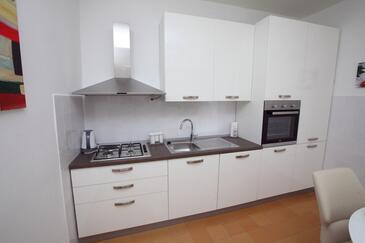 Apartmanok parkolóhellyel Solin, Split - 16067