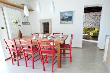 Sommerhus med parkering Skrbčići, Krk - 16084
