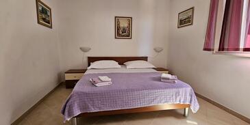 Apartmanok parkolóhellyel Sevid, Trogir - 16111