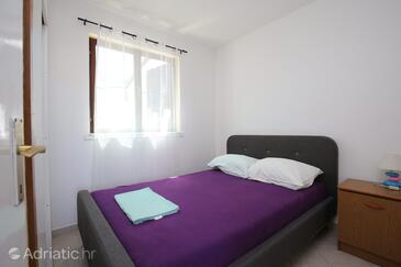 Ferienwohnungen am Meer Slatine, Ciovo - 16131