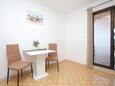 Slatine, Eetkamer in accommodatietype apartment, huisdieren toegestaan en WiFi.
