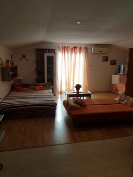 Apartments by the sea Barić Draga, Karlobag - 16148