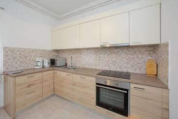 Apartments with parking space Bibinje, Zadar - 16155