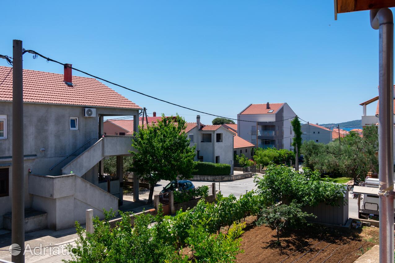 A-16188-a - Private accommodation - Apartments with a parking space Bibinje, Zadar