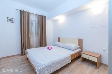 Apartments with parking space Bibinje, Zadar - 16188