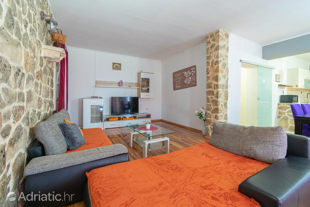 A-16188-a - Private accommodation - Apartments with a parking space Bibinje, Zadar