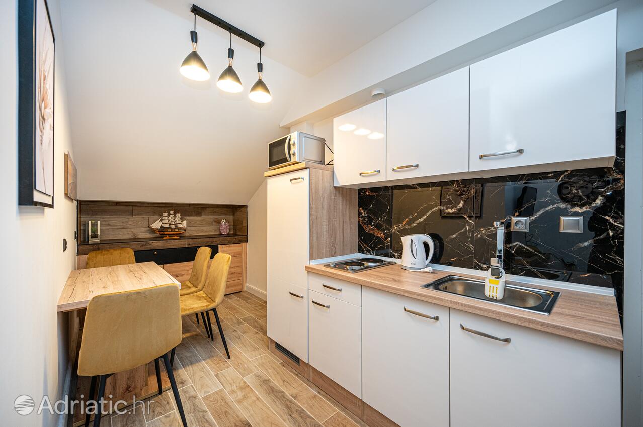 AS-16188-a - Private accommodation - Apartments with a parking space Bibinje, Zadar