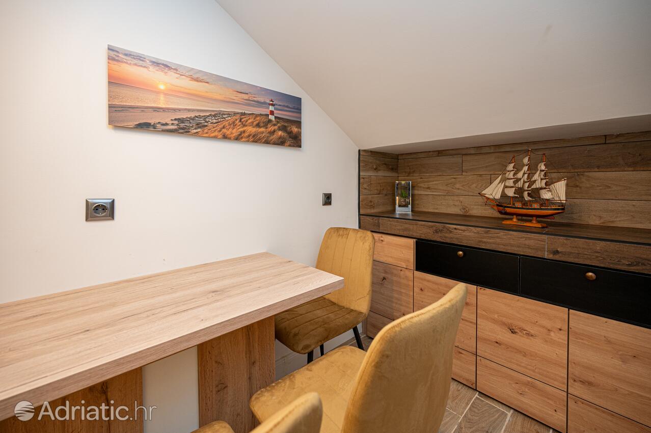 AS-16188-a - Private accommodation - Apartments with a parking space Bibinje, Zadar