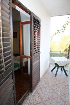 Apartments with parking space Vodice - 16190