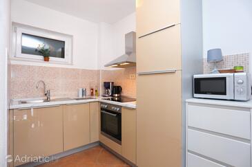 Apartments by the sea Trogir - 16211