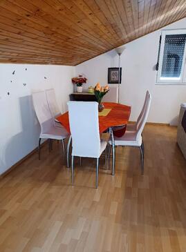 Apartments with parking space Vir - 16226