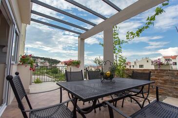 Apartmány s bazénem Sutivan, Brač - 16235