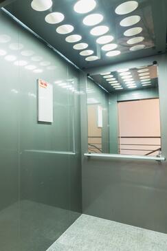 Apartments with parking space Zagreb - 16241