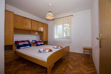 Apartmány s parkovištěm Barbat, Rab - 16245