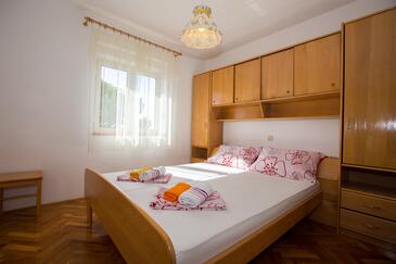 Apartmány s parkovištěm Barbat, Rab - 16245