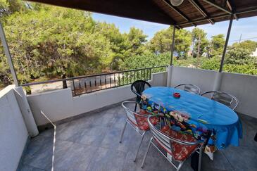 Двухкомнатные апартаменты Округ Дони - Okrug Donji, Чиово - Čiovo (A-16276-a(