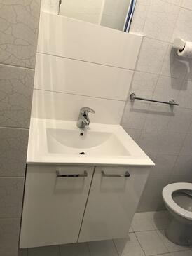 Apartments with balcony Stari Grad, Central Dalmatia