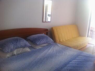 Apartments with balcony Stari Grad, Central Dalmatia