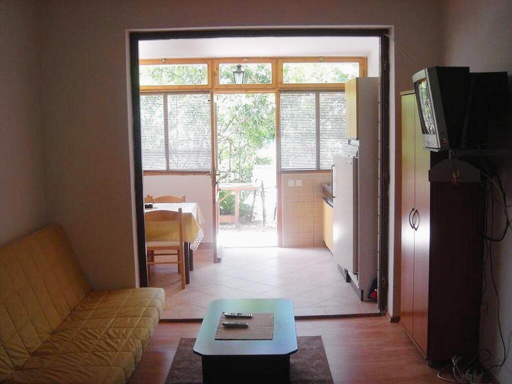 Studio-Apartment - AS-16281-b