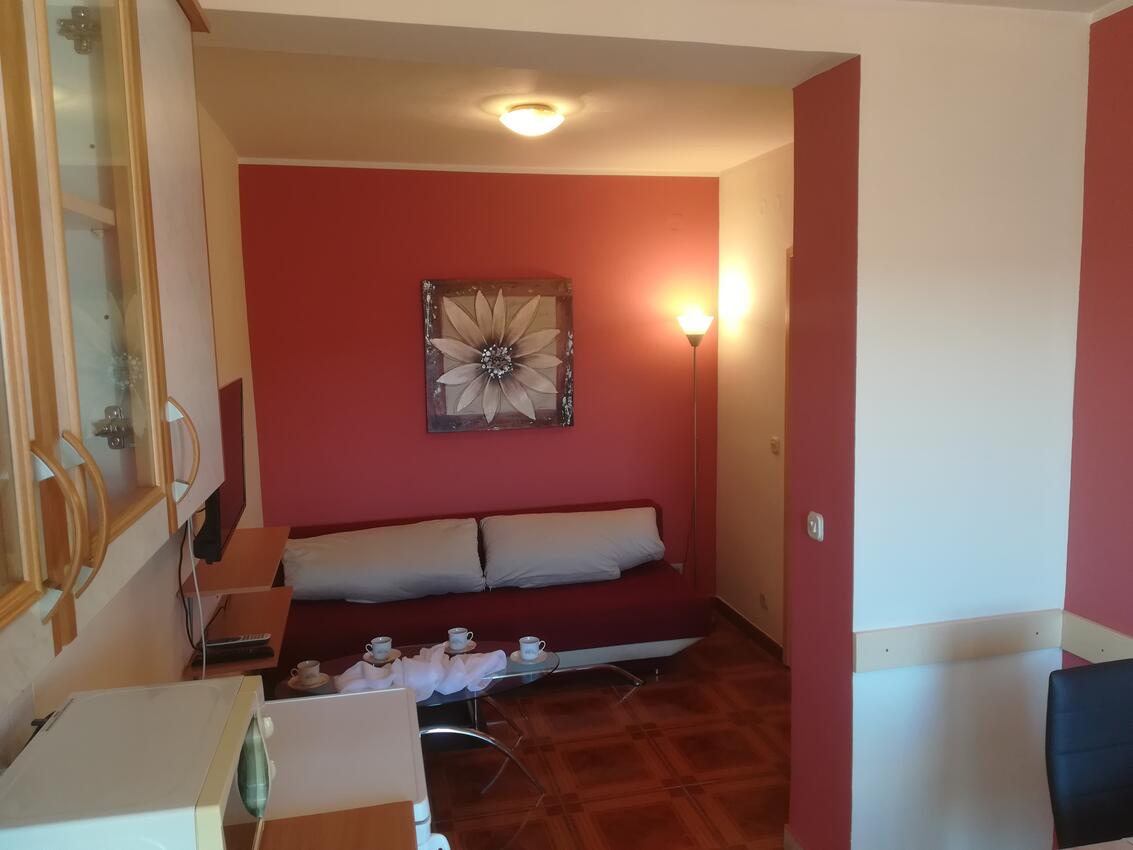Apartment with balcony Šibenik, North Dalmatia
