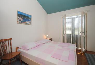 Ferienwohnungen mit Parkplatz Okrug Gornji, Ciovo - 16295