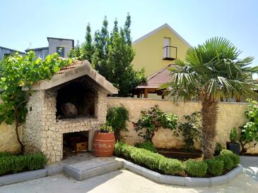 Apartmány s parkovištěm Tribunj, Vodice - 16302