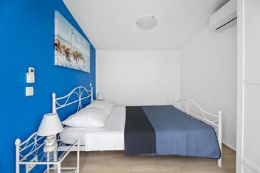 Seaside house for families with children Kanica, Rogoznica - 16304