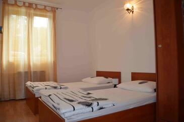 Apartmaji s parkingom Punat, Krk - 16307